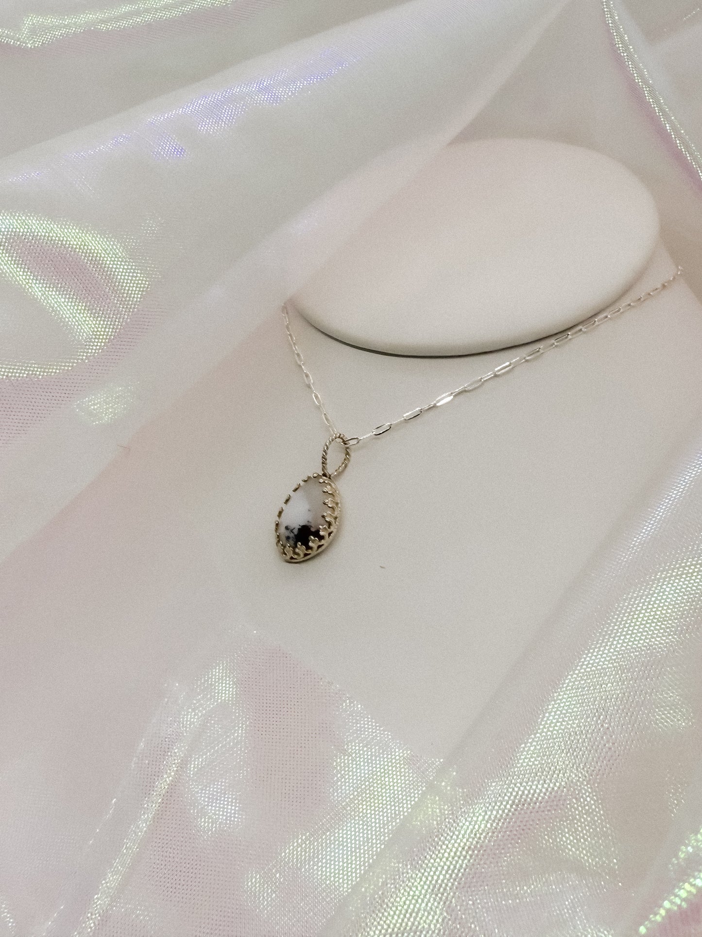 Viviane Pendant