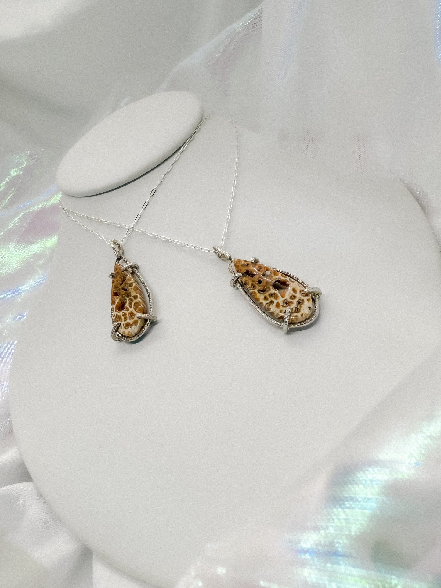 Lion’s Claw Pendant