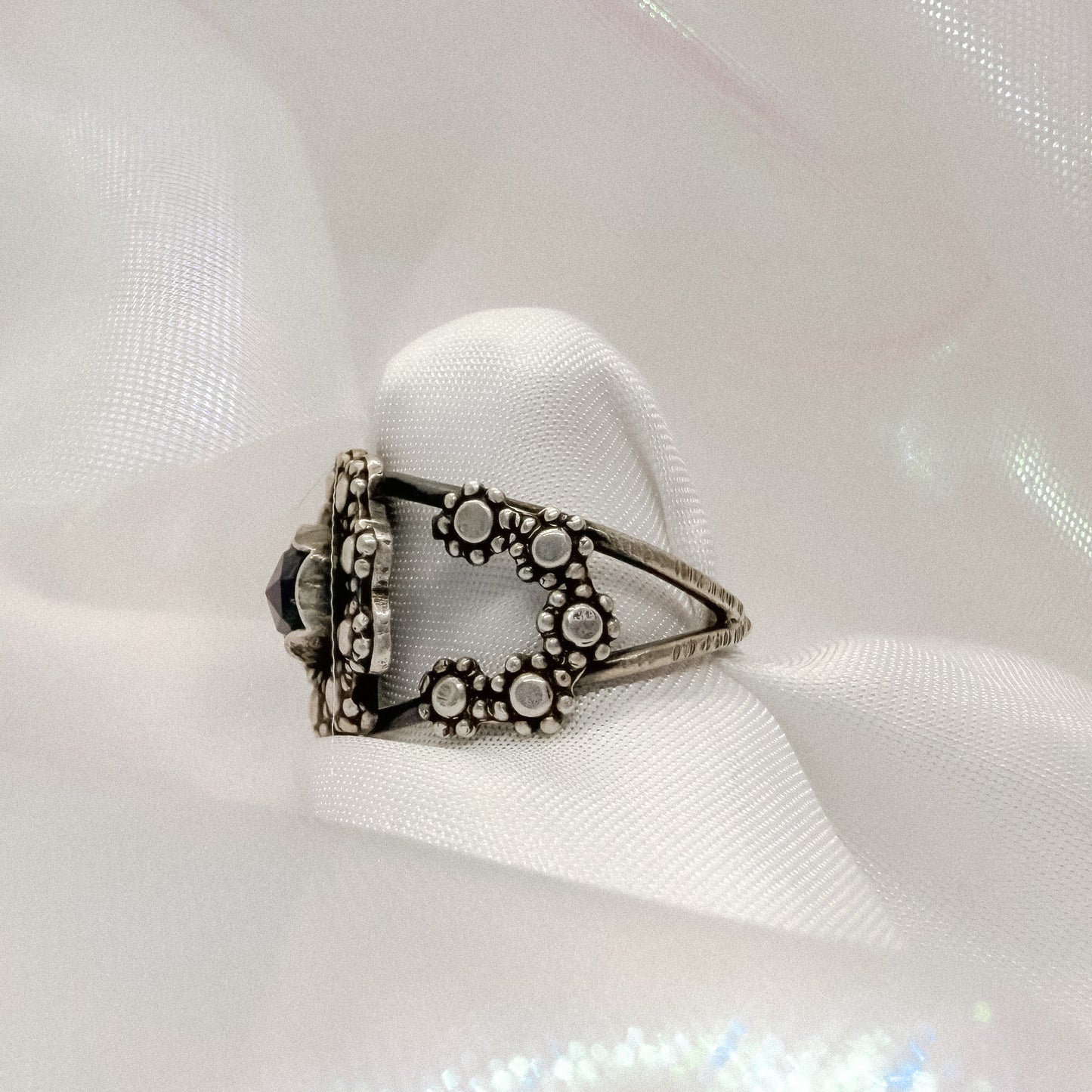 Spring Court Ring Size 8.5