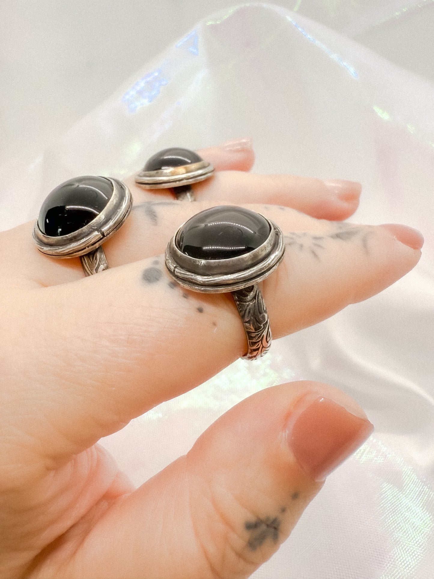 Amren Silver and Onyx Ring